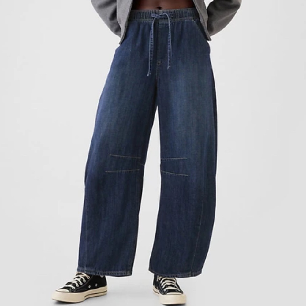 GAP Navy Blue Barrel Denim Jeans
